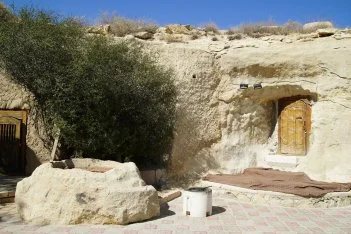 Однодневный тур в впадину "Карагие", Шопан-Ата, Бекет-Ата, Бозжыра, Кызылкуп (Тирамису) Day tour to Depression "Karagiye", Shopan-Ata, Beket-Ata, Bozjyra, Kyzylkup (Tiramisu)