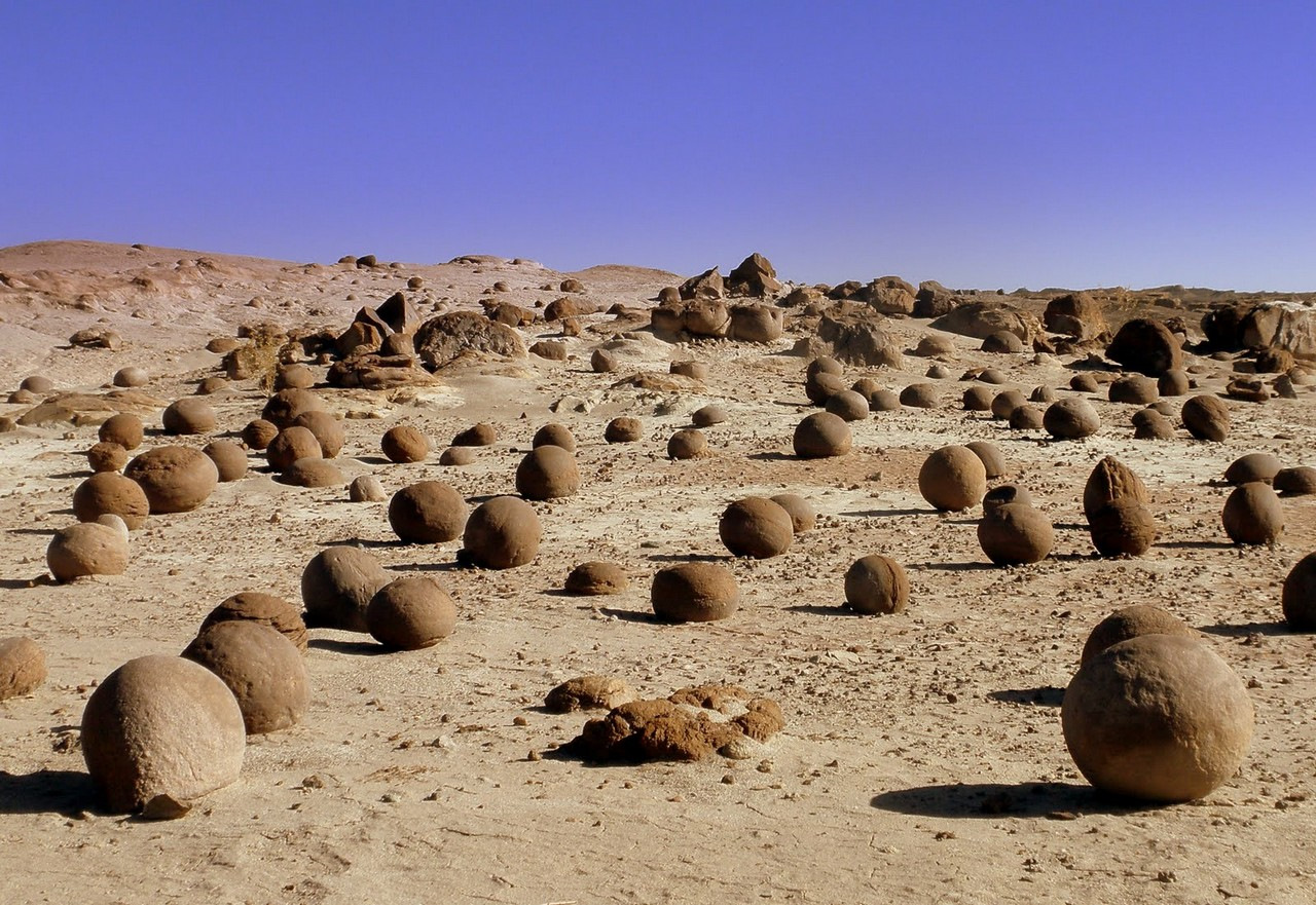 Двухдневный тур в Торыш (Долина шаров), Коккала, Шеркала, Айракты Шоманай (Долина Замков), этноаул «Когез», Кызылкуп (холмы «Тирамису»), Бозжыра Двухдневный тур в Торыш (Долина шаров), Коккала, Шеркала, Айракты Шоманай (Долина Замков), этноаул «Когез», Кызылкуп (холмы «Тирамису»), Бозжыра