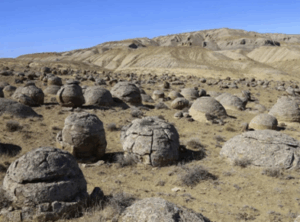 Однодневный тур в Торыш (Долина шаров), гора Шеркала, Айракты Шоманай (Долина замков), Бозжыра, Солончак Тузбаир, холмы «Тирамису», Бекет-Ата и Кызылкуп Однодневный тур в Торыш (Долина шаров), гора Шеркала, Айракты Шоманай (Долина замков), Бозжыра, Солончак Тузбаир, холмы «Тирамису», Бекет-Ата и Кызылкуп