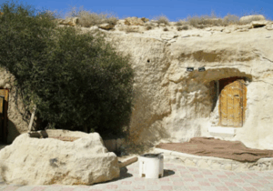 Однодневный тур в впадину "Карагие", Шопан-Ата, Бекет-Ата, Бозжыра, Кызылкуп (Тирамису) Однодневный тур в впадину "Карагие", Шопан-Ата, Бекет-Ата, Бозжыра, Кызылкуп (Тирамису)