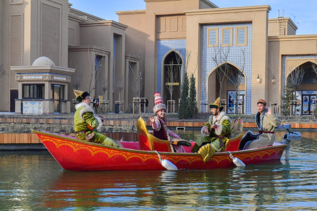 ЭКСКУРСИОННЫЙ ТУР «Наурыз начинается с Юга»