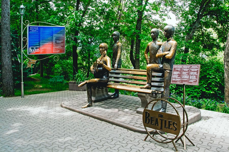 kok-tobe-the-beatles